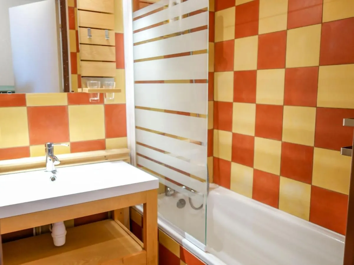 Apartment Studio Le Sapin By Interhome Demi-Quartier France